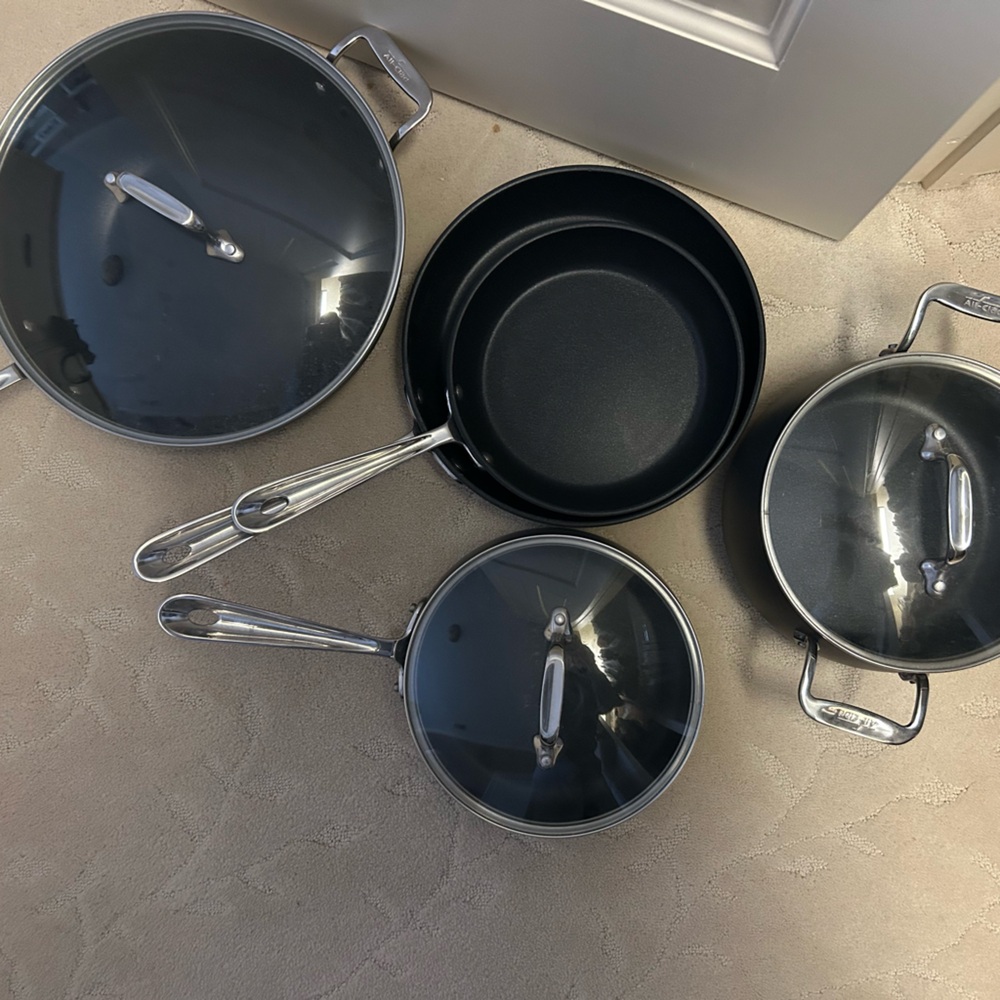 NEW All Clad HA1 Expert Hard Anonized Nonstick 5-Piece Cookware Set